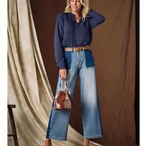 LOGO by Lori Goldstein Regular Wide Leg Jeans 2 Tone Sz 8 NWT